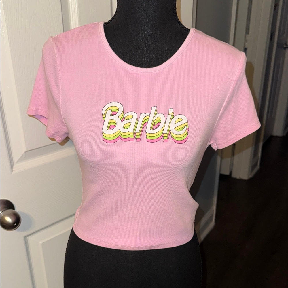🖤FOREVER 21 X BARBIE PINK RIBBED CROP TOP SIZE M🖤 - Picture 1 of 7